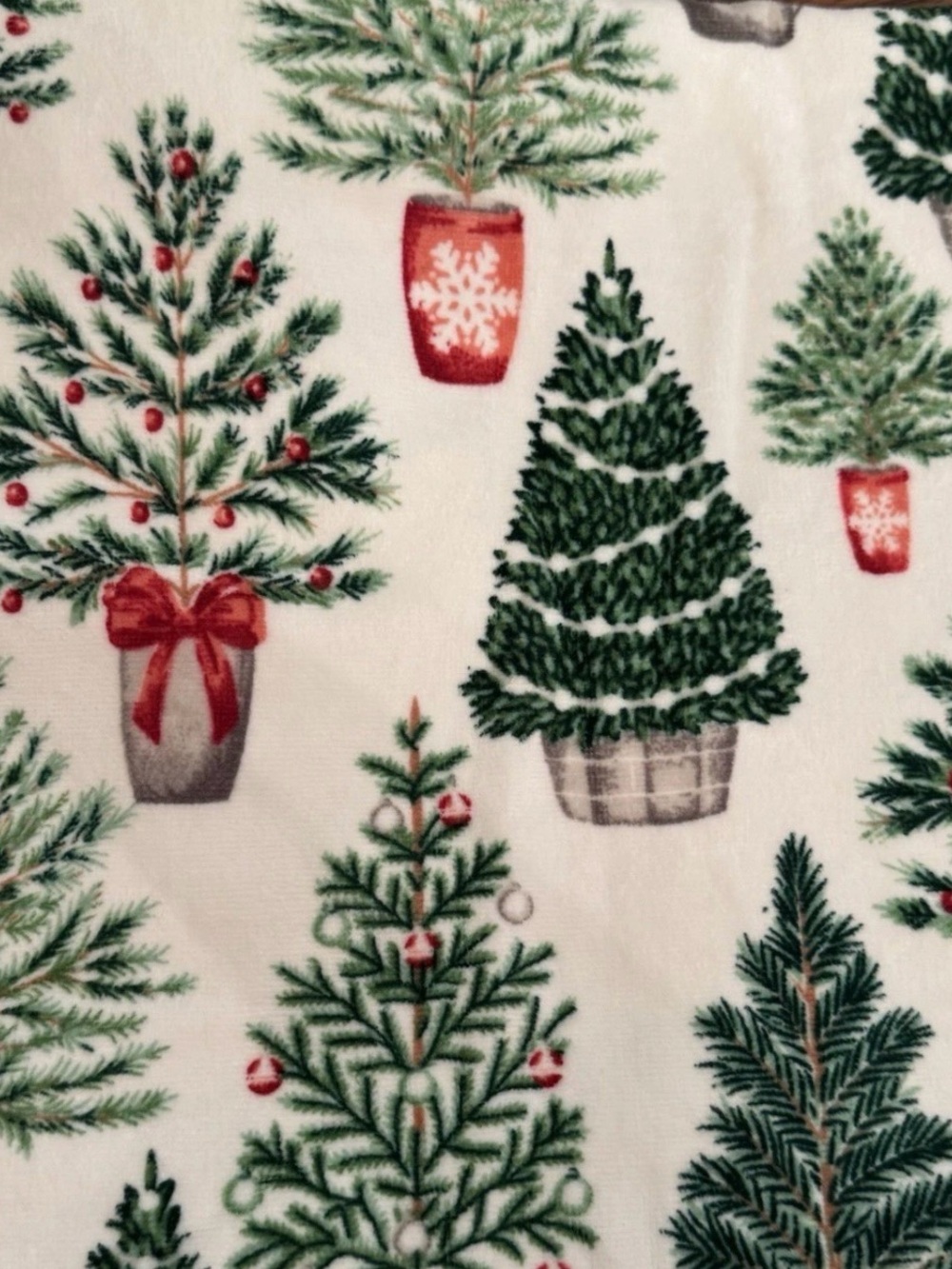 5 PC Laura Ashley Christmas Tree and Red Bow Towel Set - Picture 16 of 16